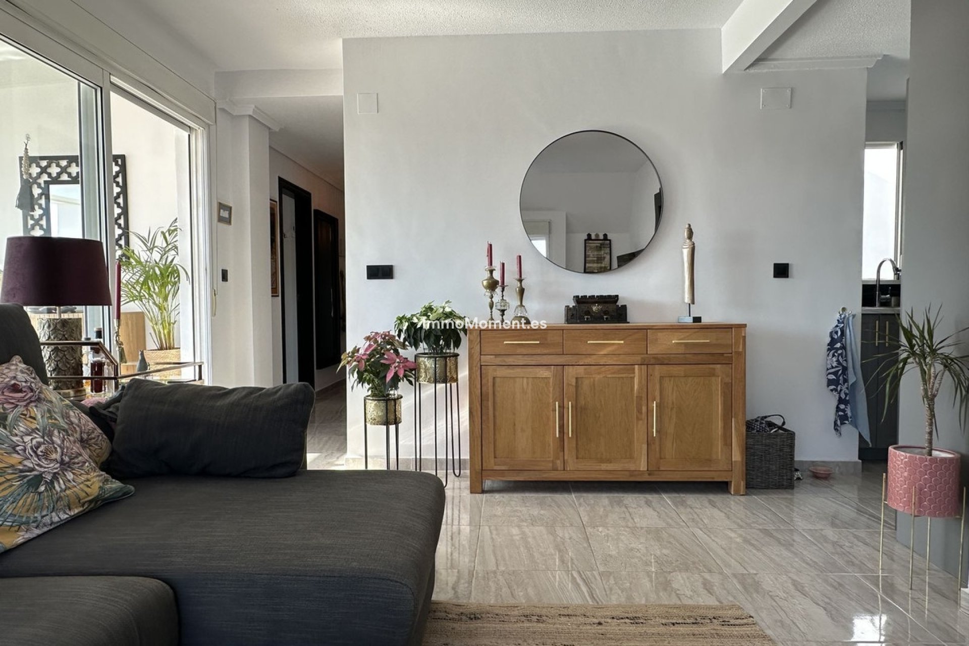 Resale - Apartment - Torrevieja - Torrevieja Centro