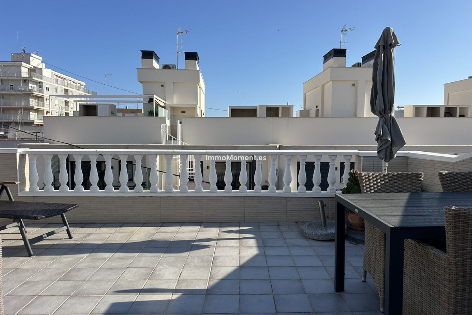 Resale - Apartment - Torrevieja - Torrevieja Centro