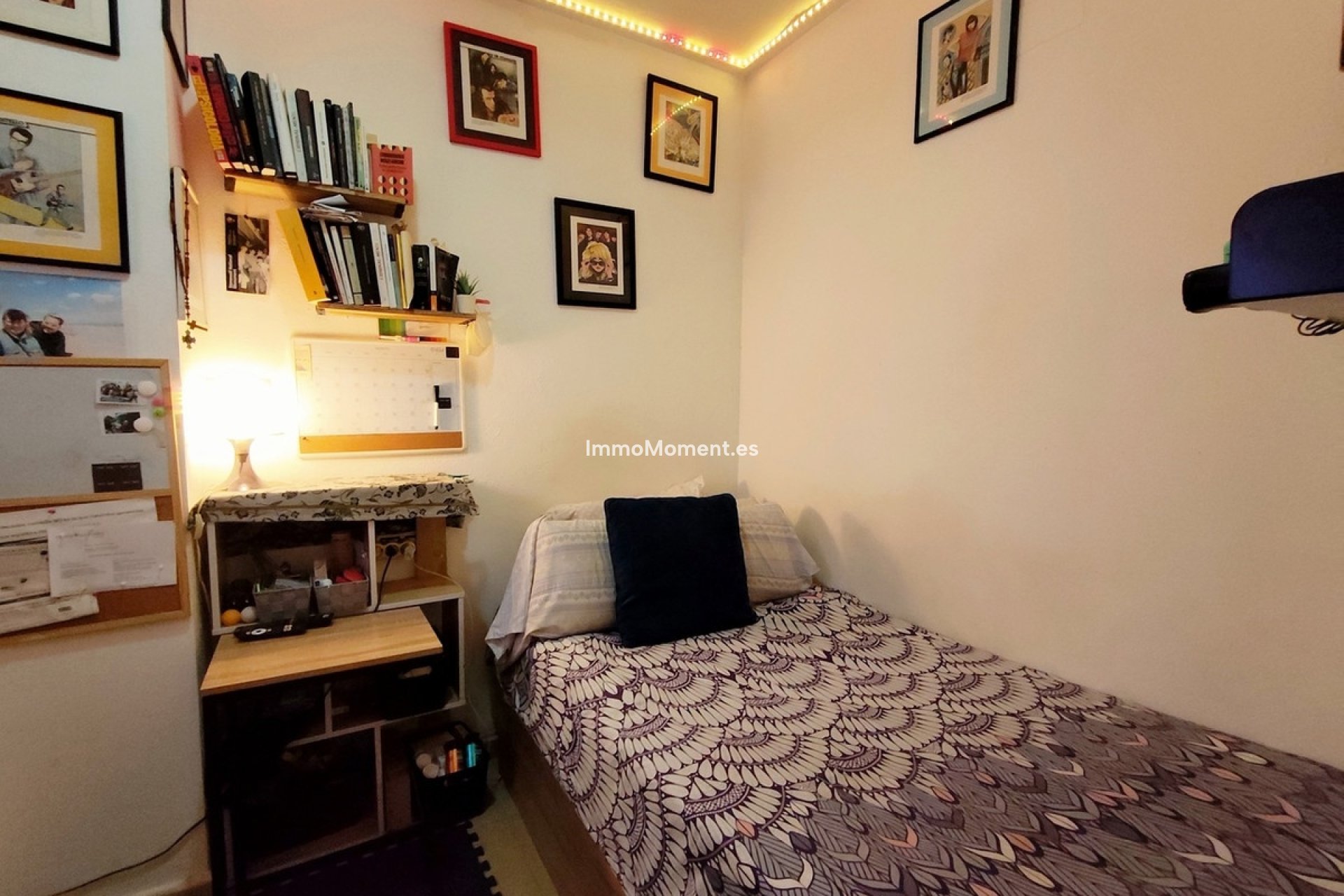 Resale - Apartment - Torrevieja - Torrevieja Centro