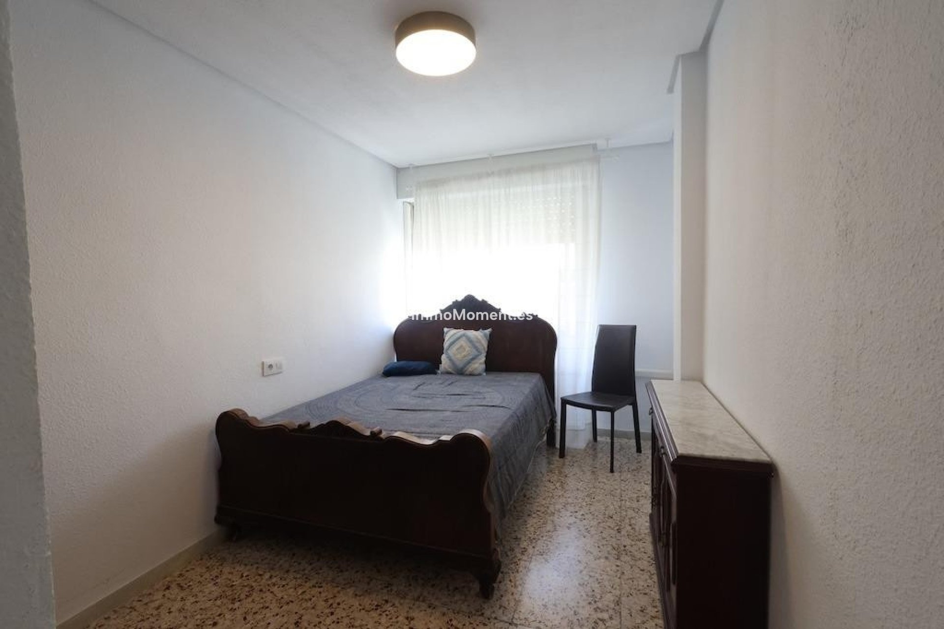 Resale - Apartment - Torrevieja - Torrevieja Centro