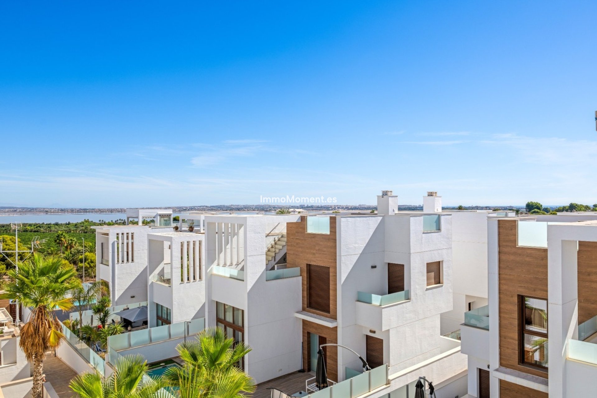 Resale - Apartment - Torrevieja - Torrevieja Centro