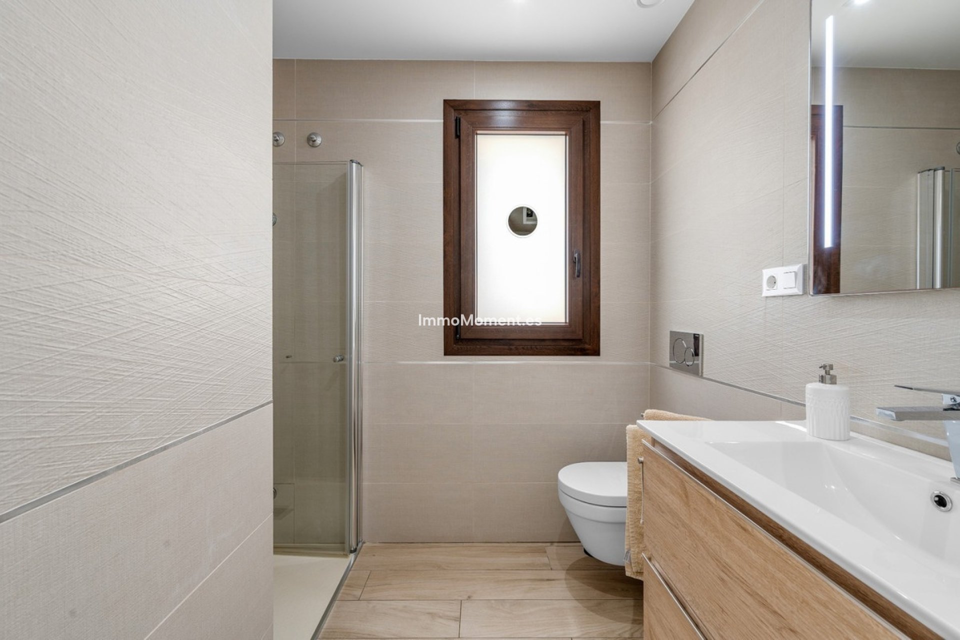 Resale - Apartment - Torrevieja - Torrevieja Centro