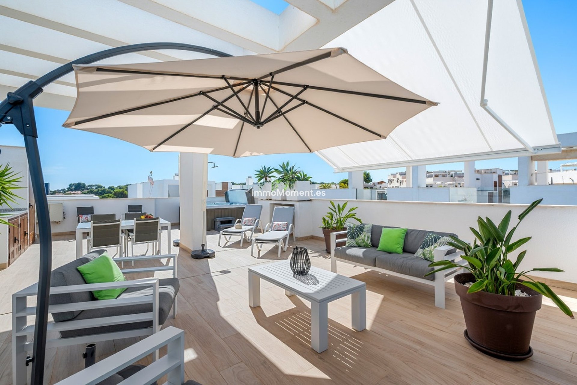 Resale - Apartment - Torrevieja - Torrevieja Centro