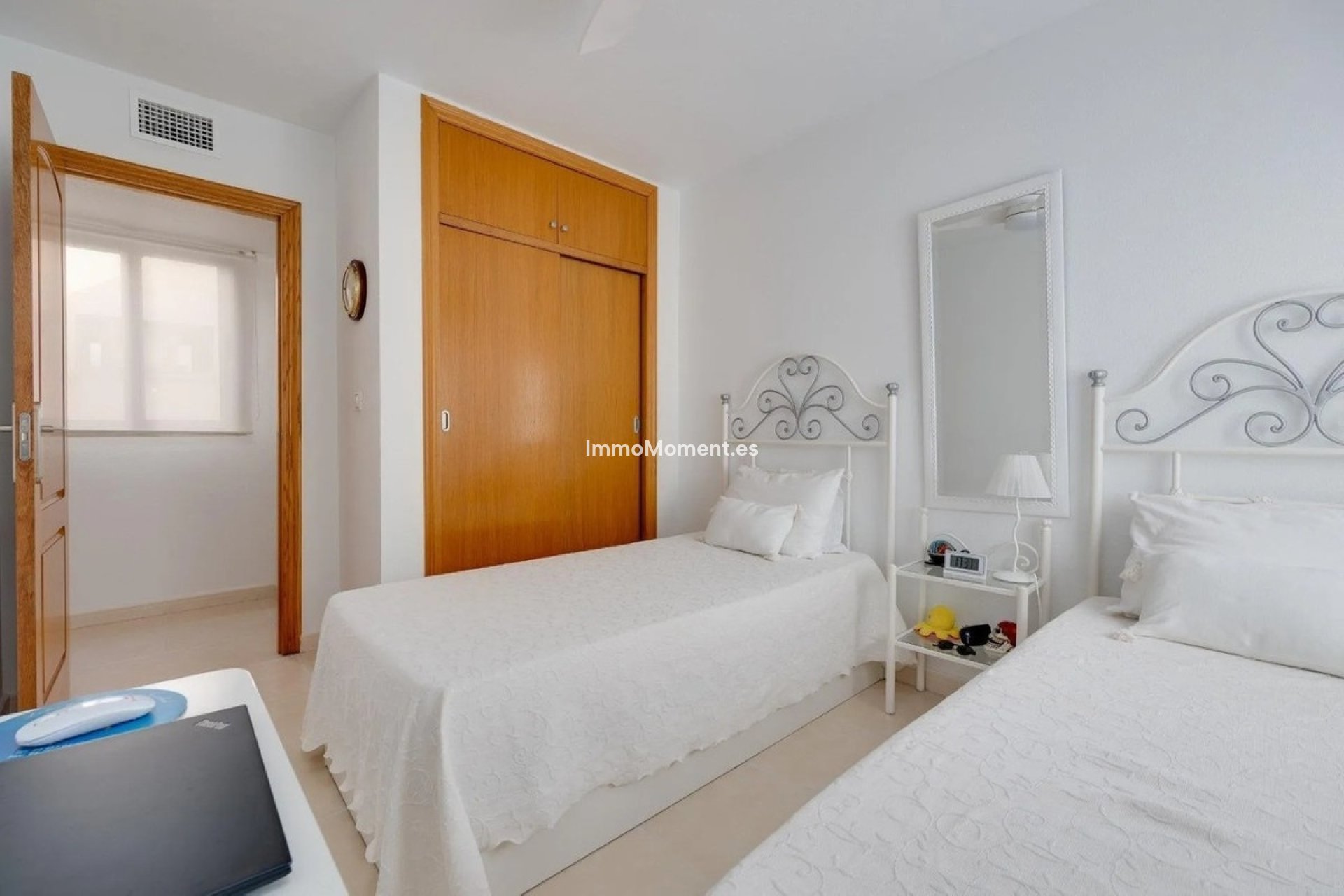 Resale - Apartment - Torrevieja - Torrevieja Centro