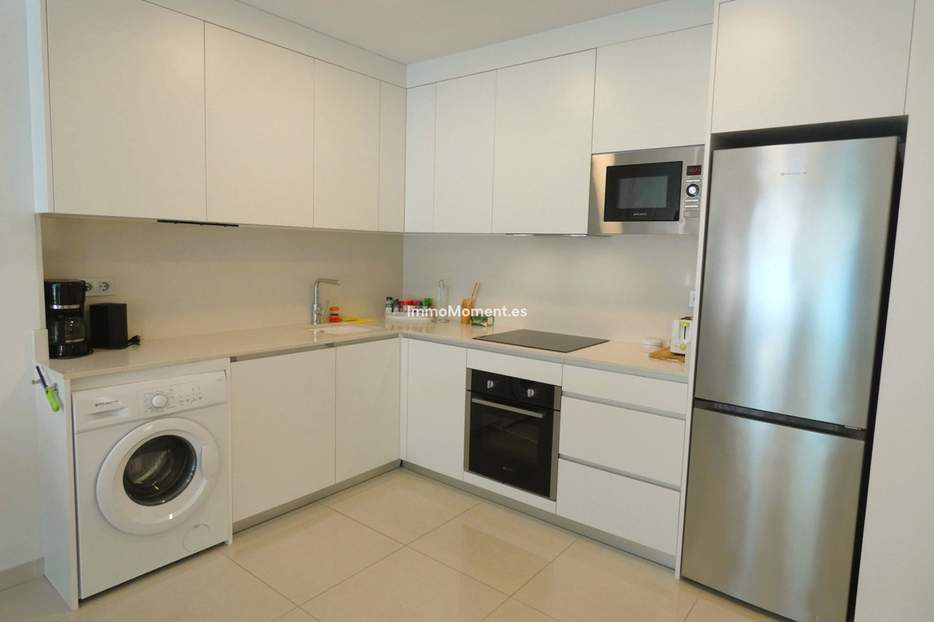 Resale - Apartment - Torrevieja - Torrevieja Centro
