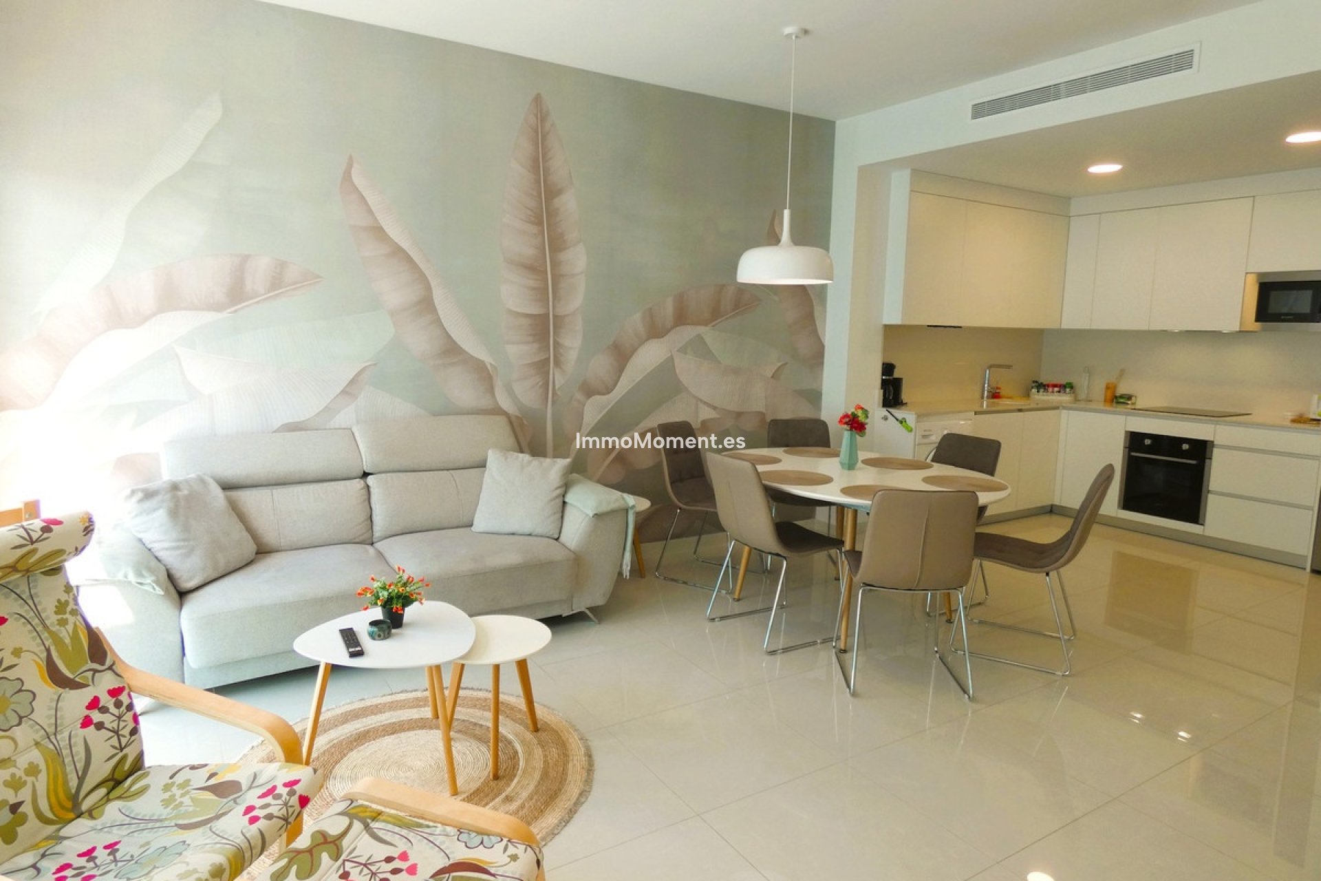 Resale - Apartment - Torrevieja - Torrevieja Centro