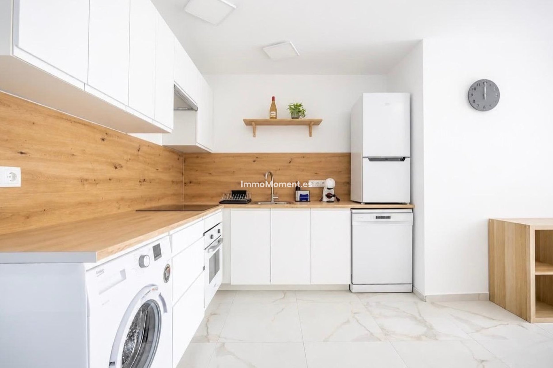 Resale - Apartment - Torrevieja - Torrevieja Centro