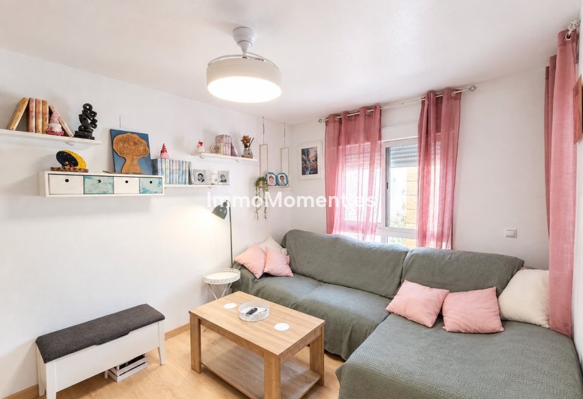 Resale - Apartment - Torrevieja - Torrevieja Centro