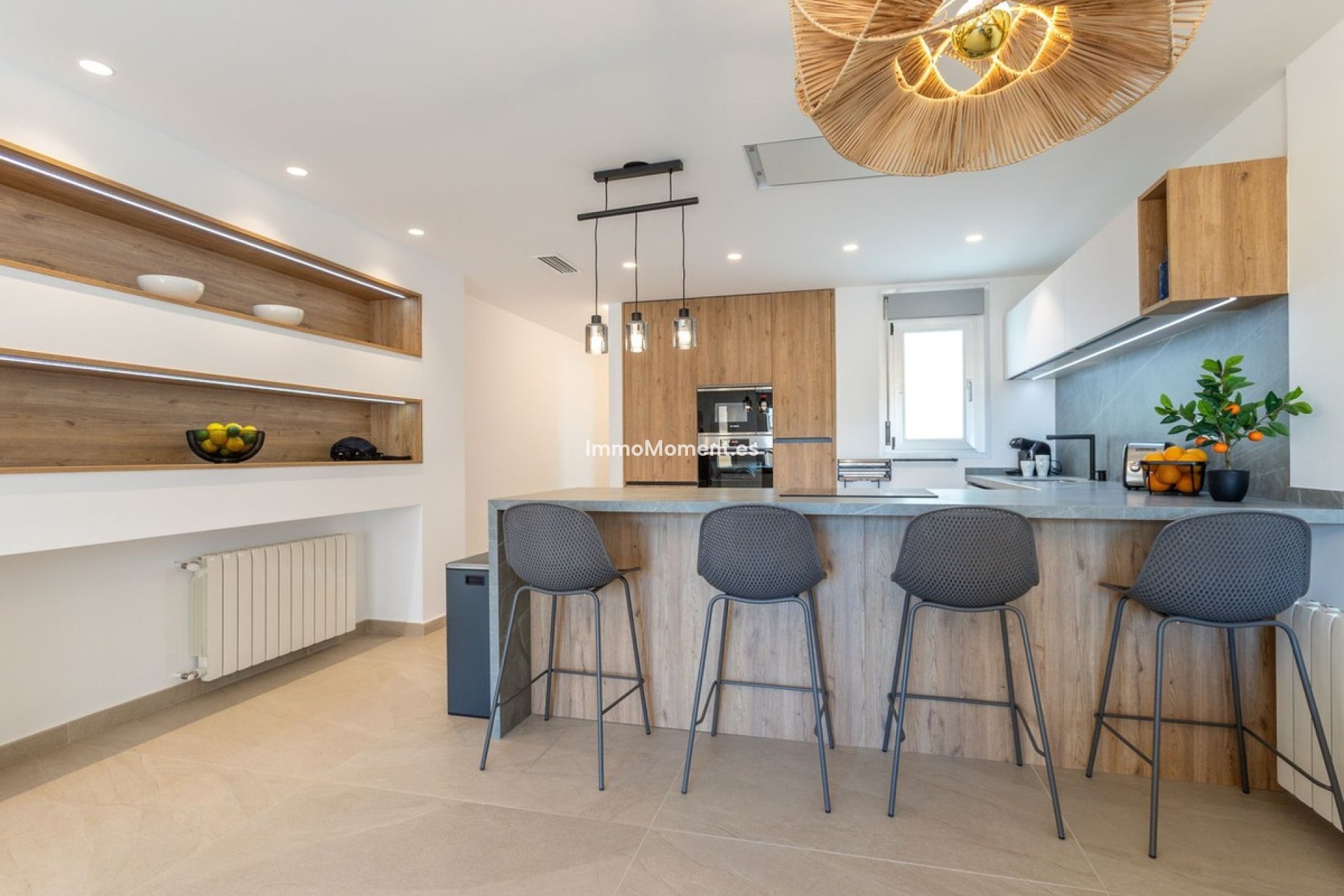 Resale - Apartment - Torrevieja - Torrevieja Centro