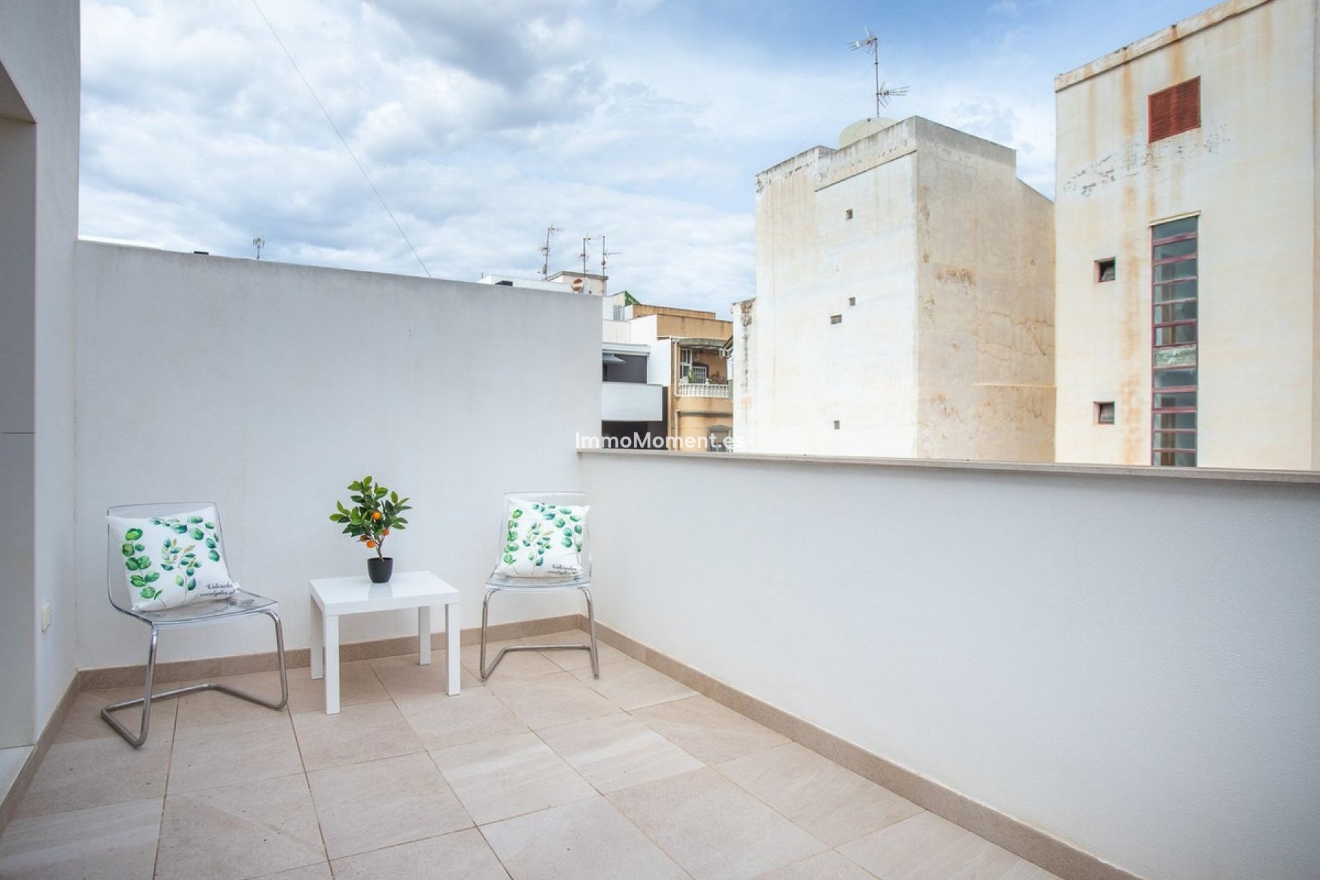 Resale - Apartment - Torrevieja - Torrevieja Centro