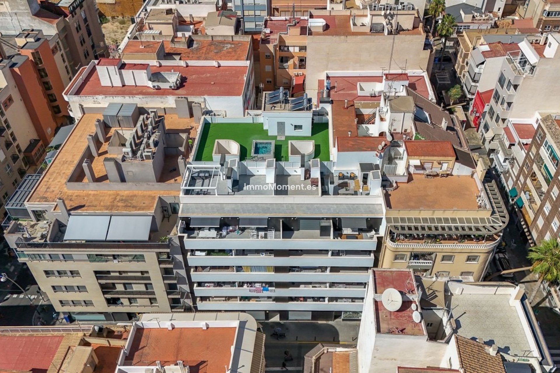 Resale - Apartment - Torrevieja - Torrevieja Centro