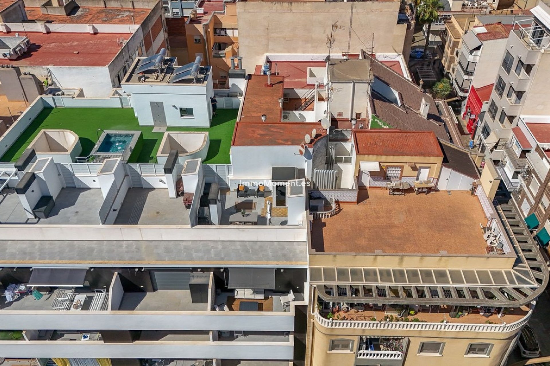 Resale - Apartment - Torrevieja - Torrevieja Centro