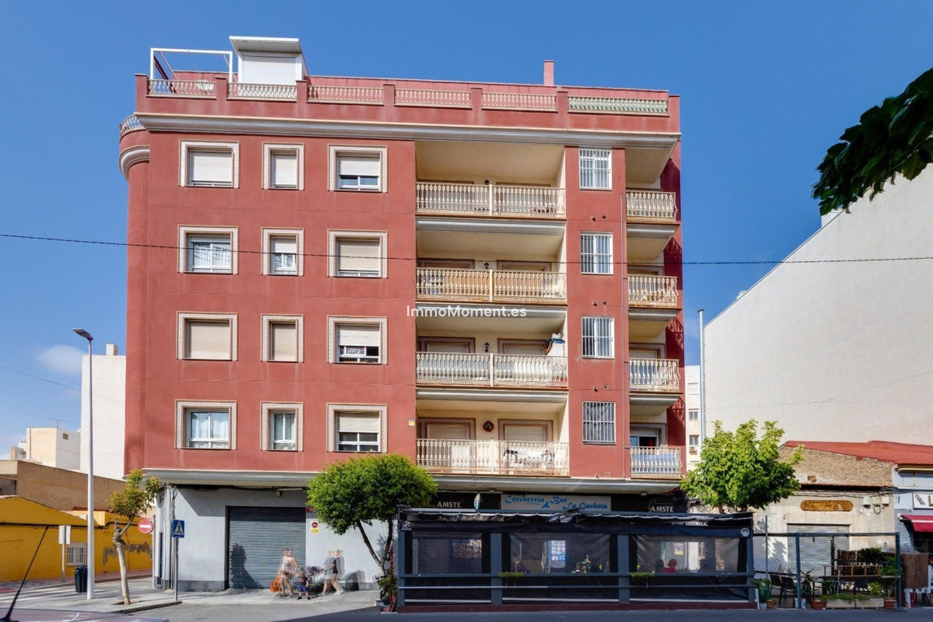 Resale - Apartment - Torrevieja - Torrevieja Centro