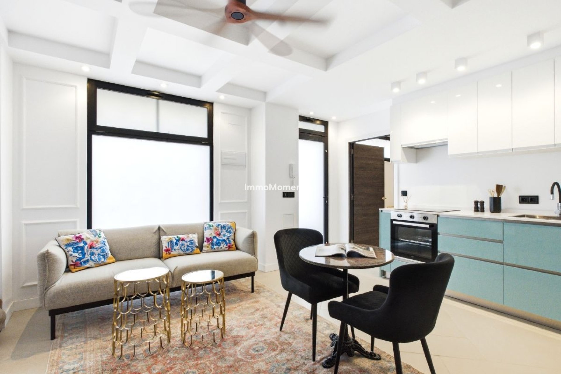 Resale - Apartment - Torrevieja - Torrevieja Centro