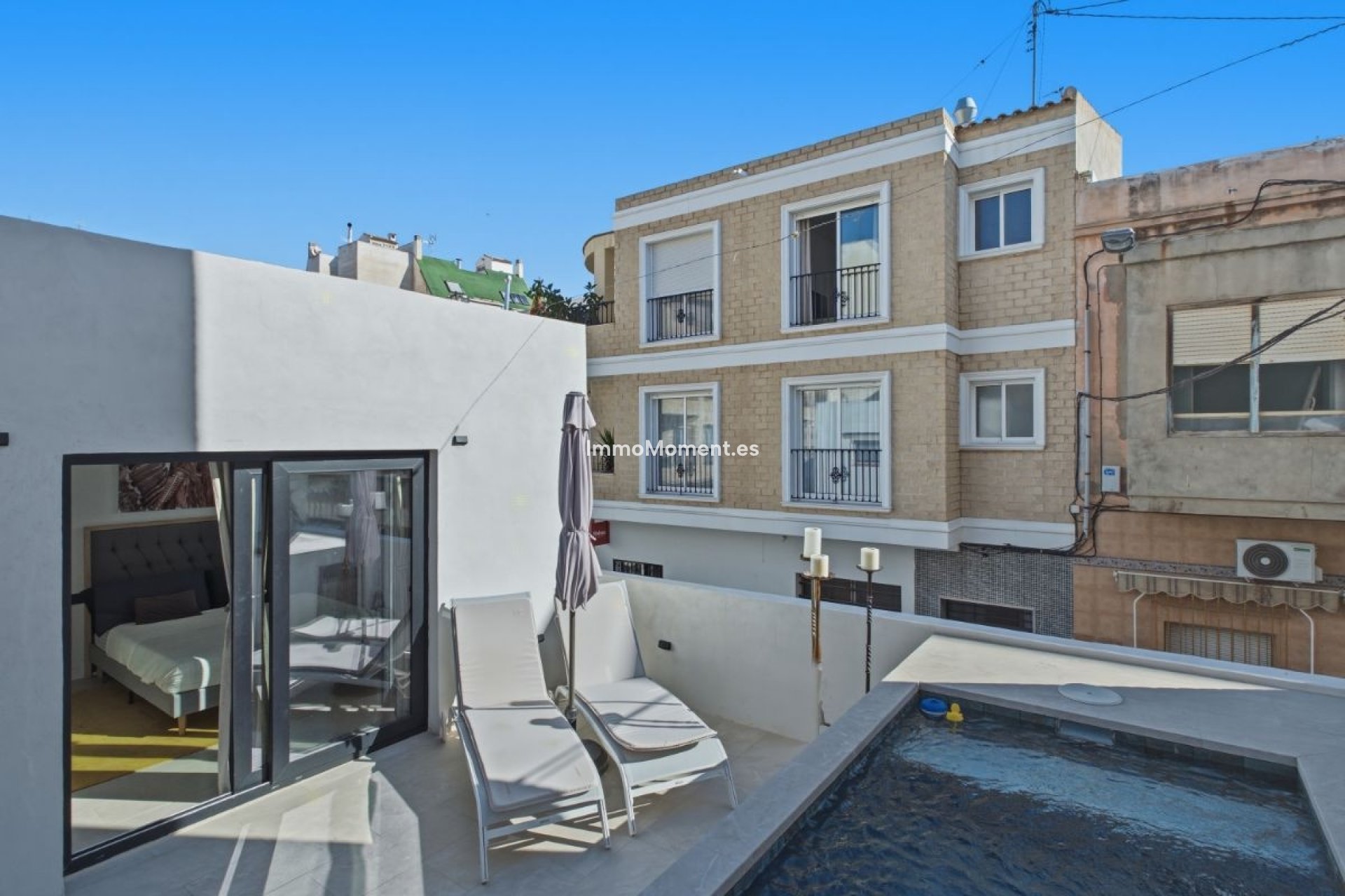 Resale - Apartment - Torrevieja - Torrevieja Centro