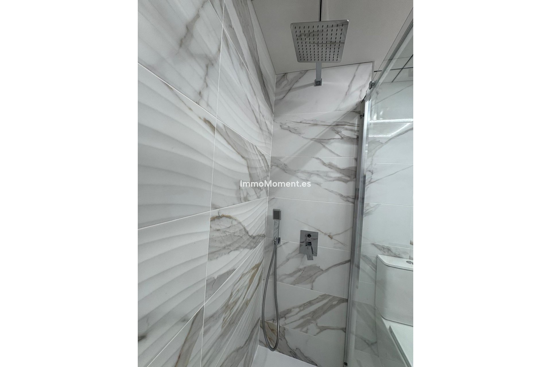 Resale - Apartment - Torrevieja - Torrevieja Centro