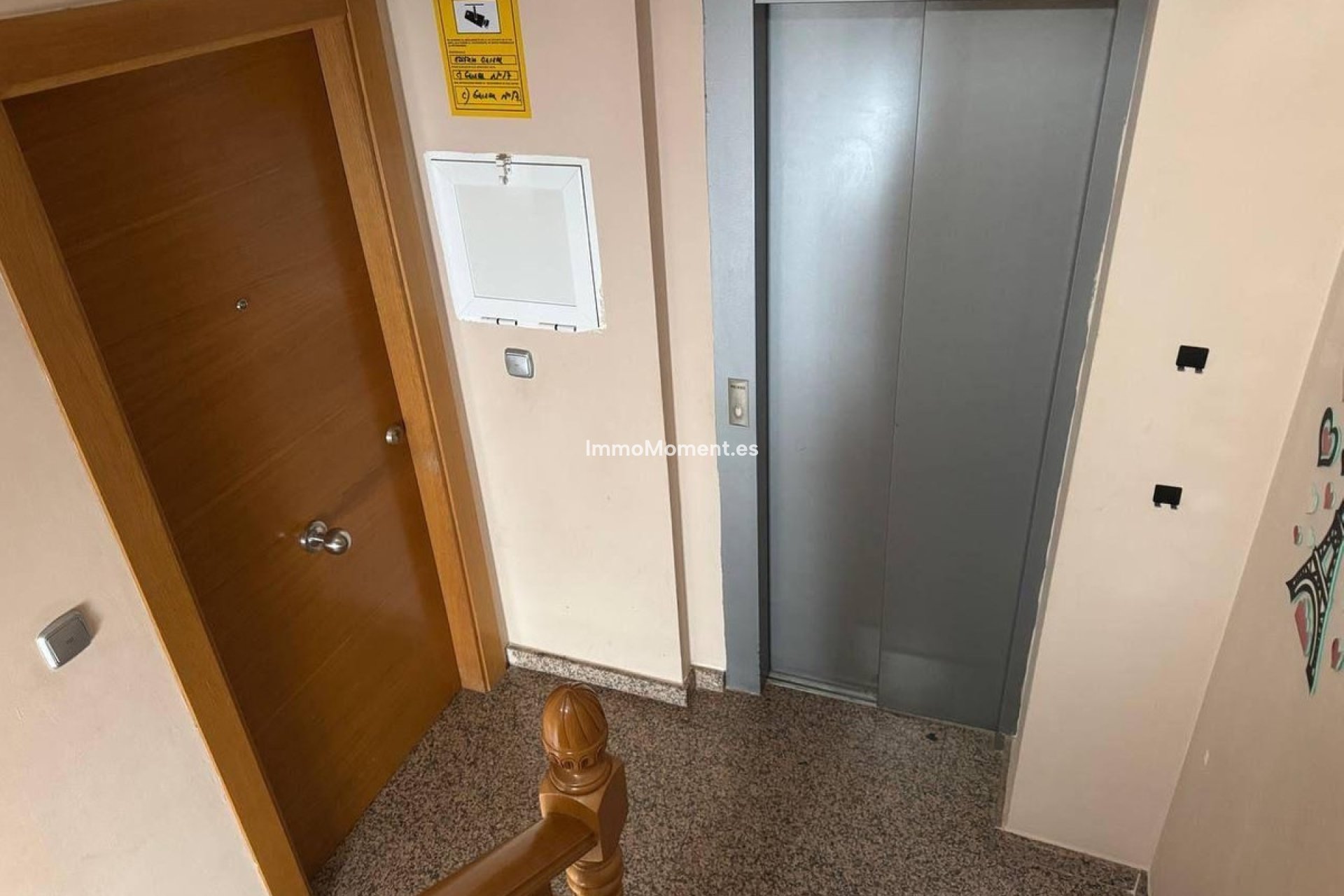 Resale - Apartment - Torrevieja - Torrevieja Centro