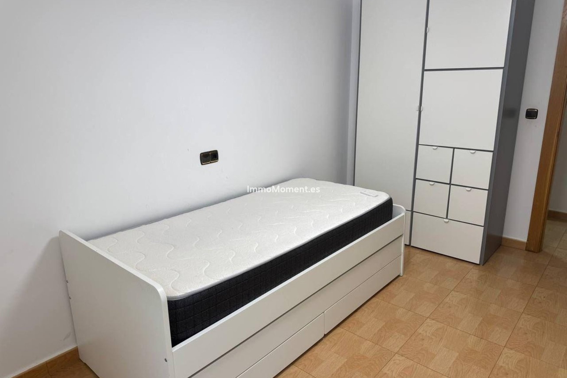 Resale - Apartment - Torrevieja - Torrevieja Centro