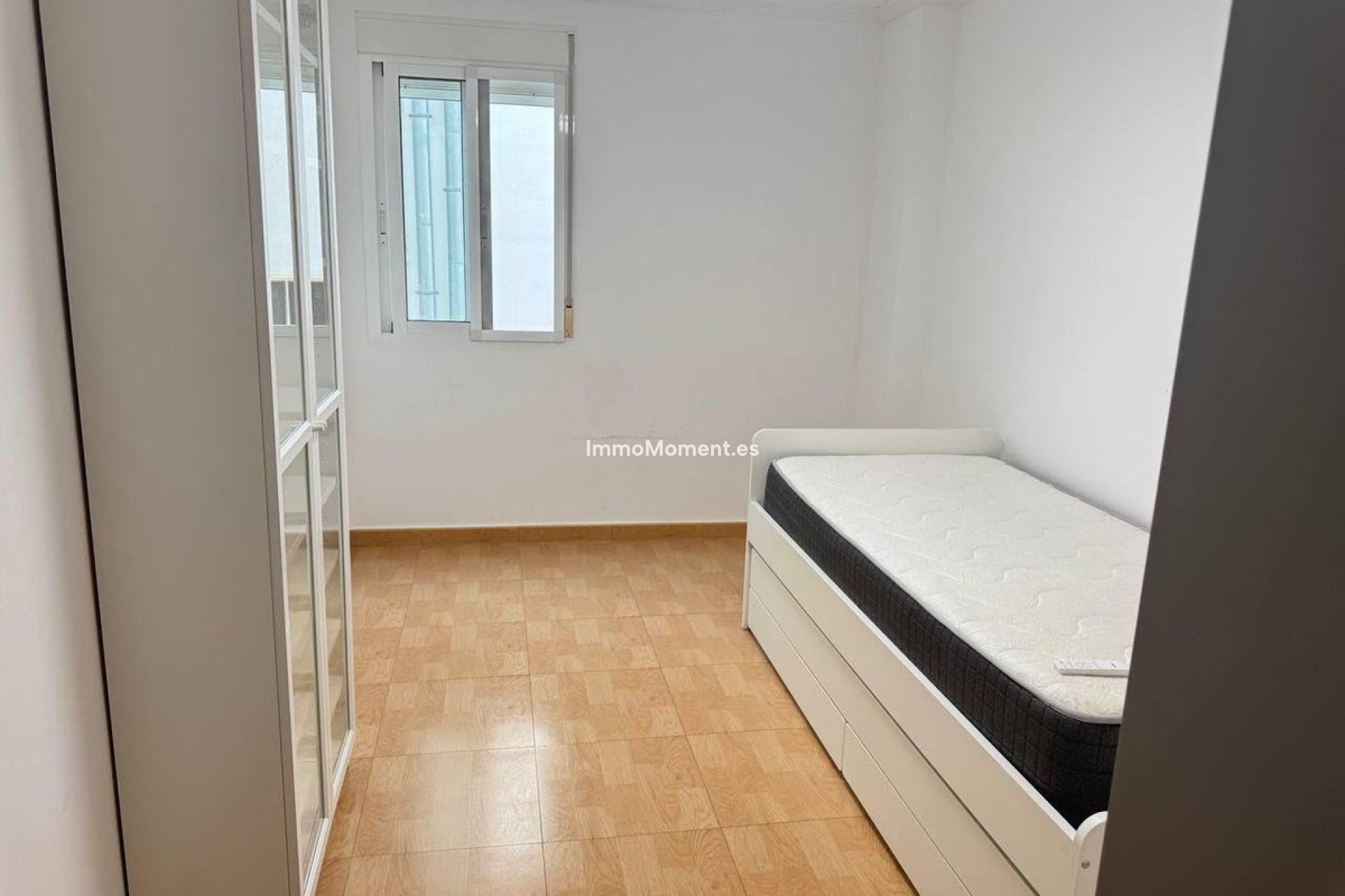 Resale - Apartment - Torrevieja - Torrevieja Centro