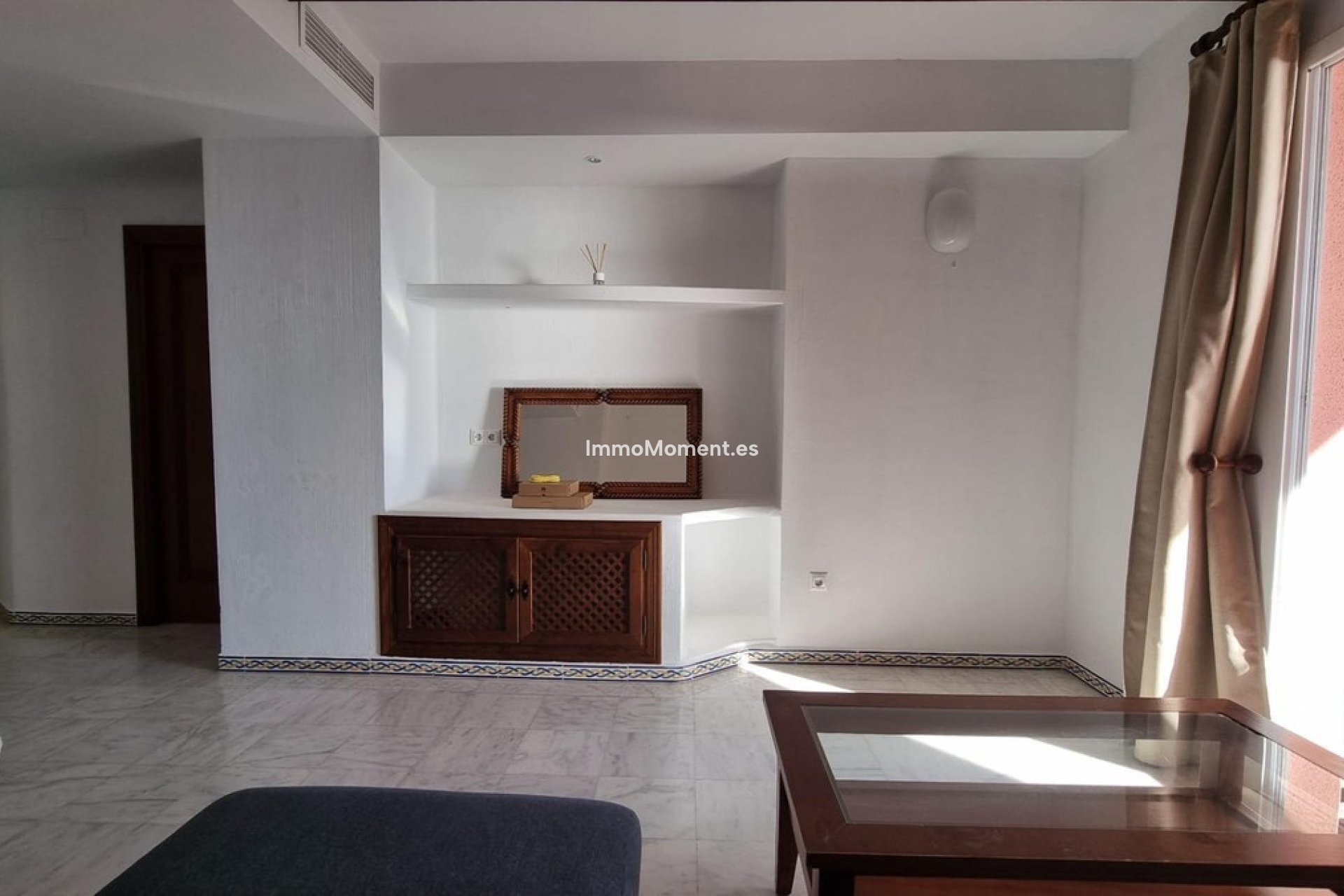 Resale - Apartment - Torrevieja - Torrevieja Centro
