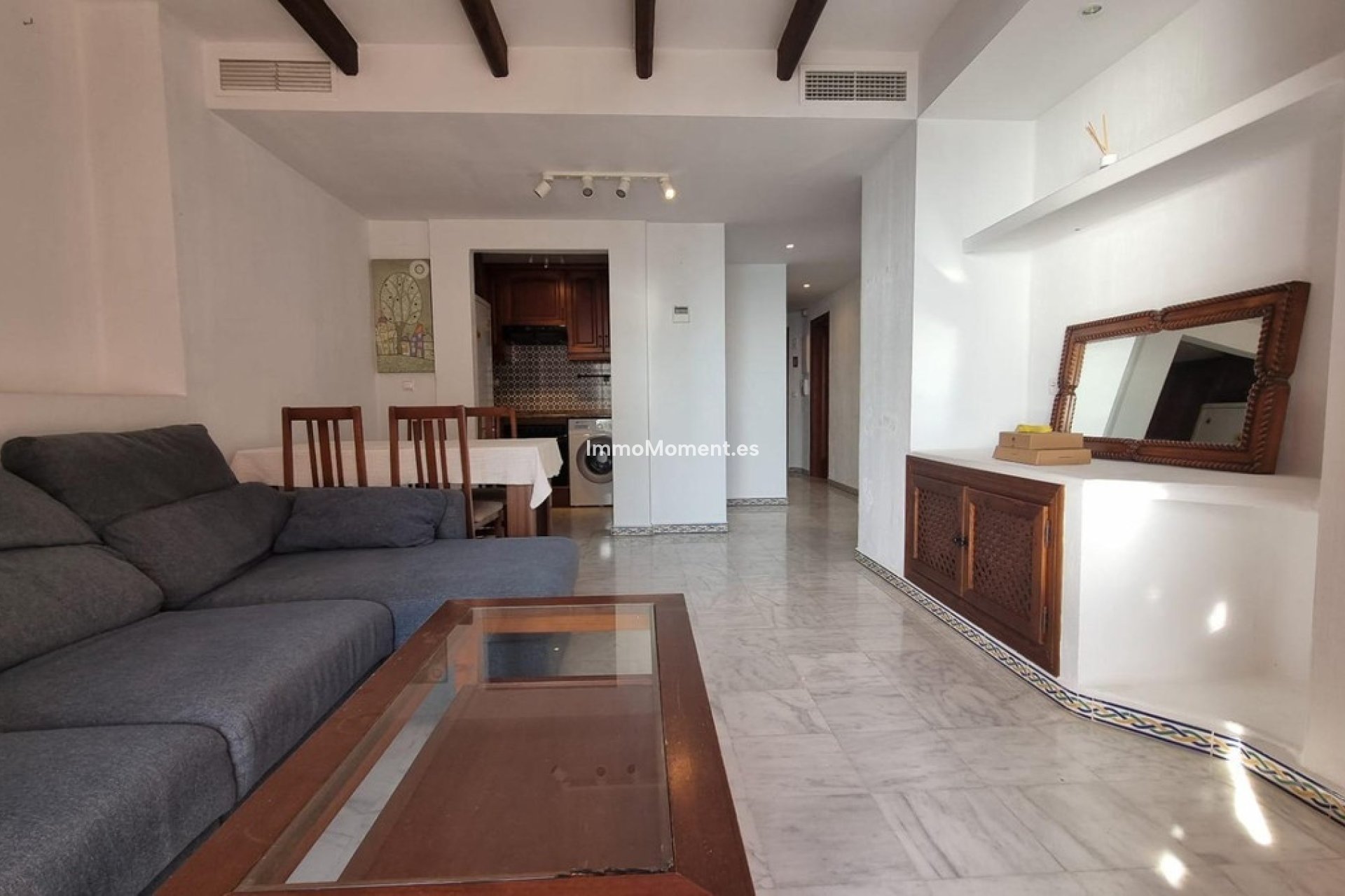 Resale - Apartment - Torrevieja - Torrevieja Centro