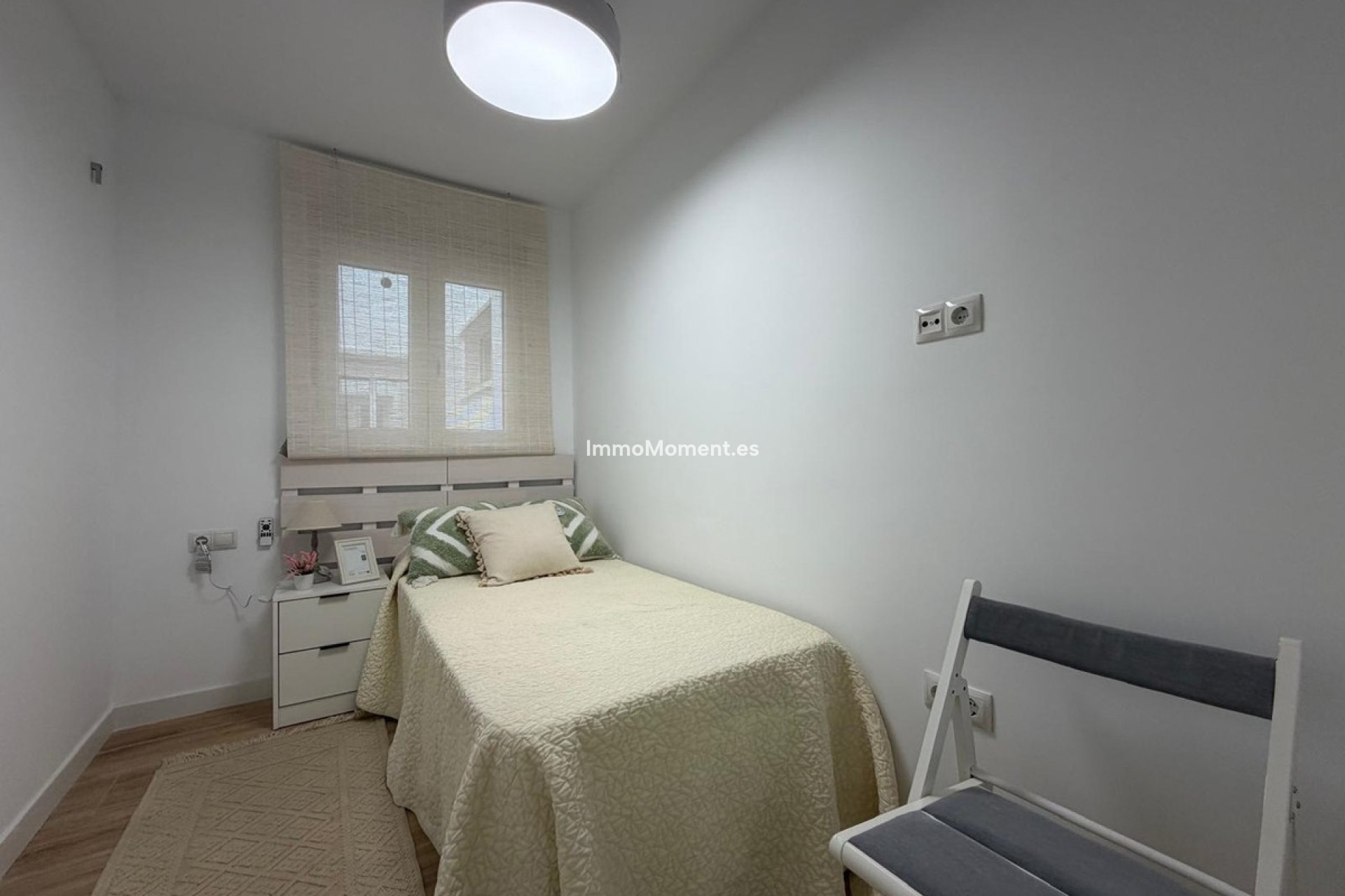 Resale - Apartment - Torrevieja - Torrevieja Centro