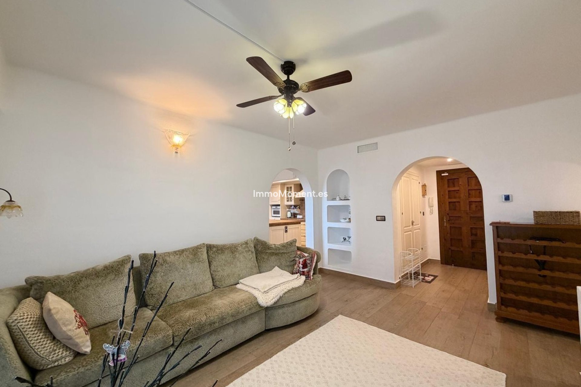 Resale - Apartment - Torrevieja - Torrevieja Centro