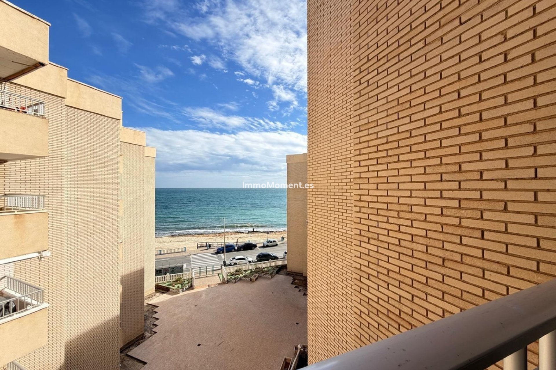 Resale - Apartment - Torrevieja - Torrevieja Centro