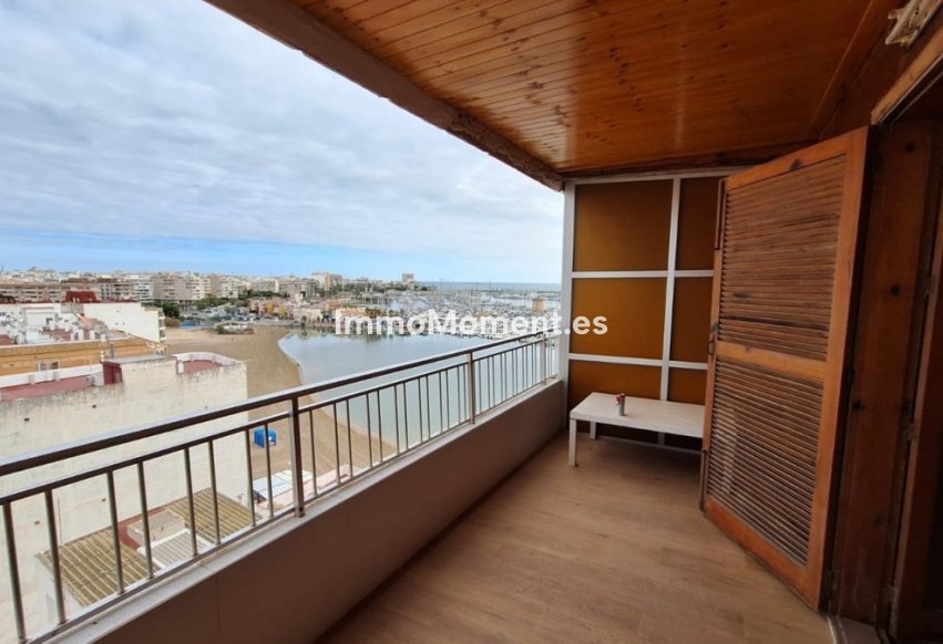 Resale - Apartment - Torrevieja - Torrevieja Centro