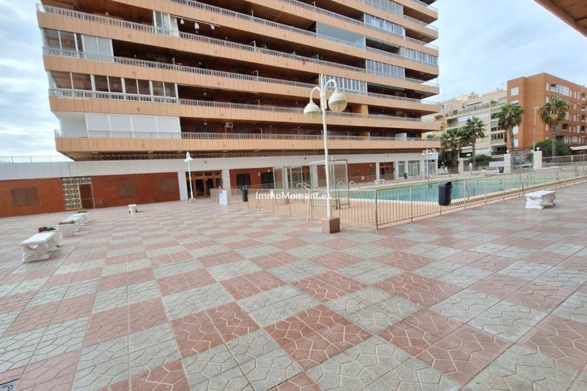 Resale - Apartment - Torrevieja - Torrevieja Centro