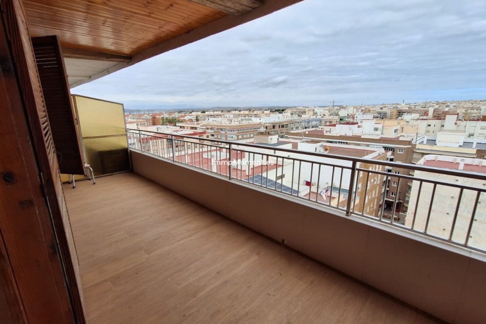 Resale - Apartment - Torrevieja - Torrevieja Centro