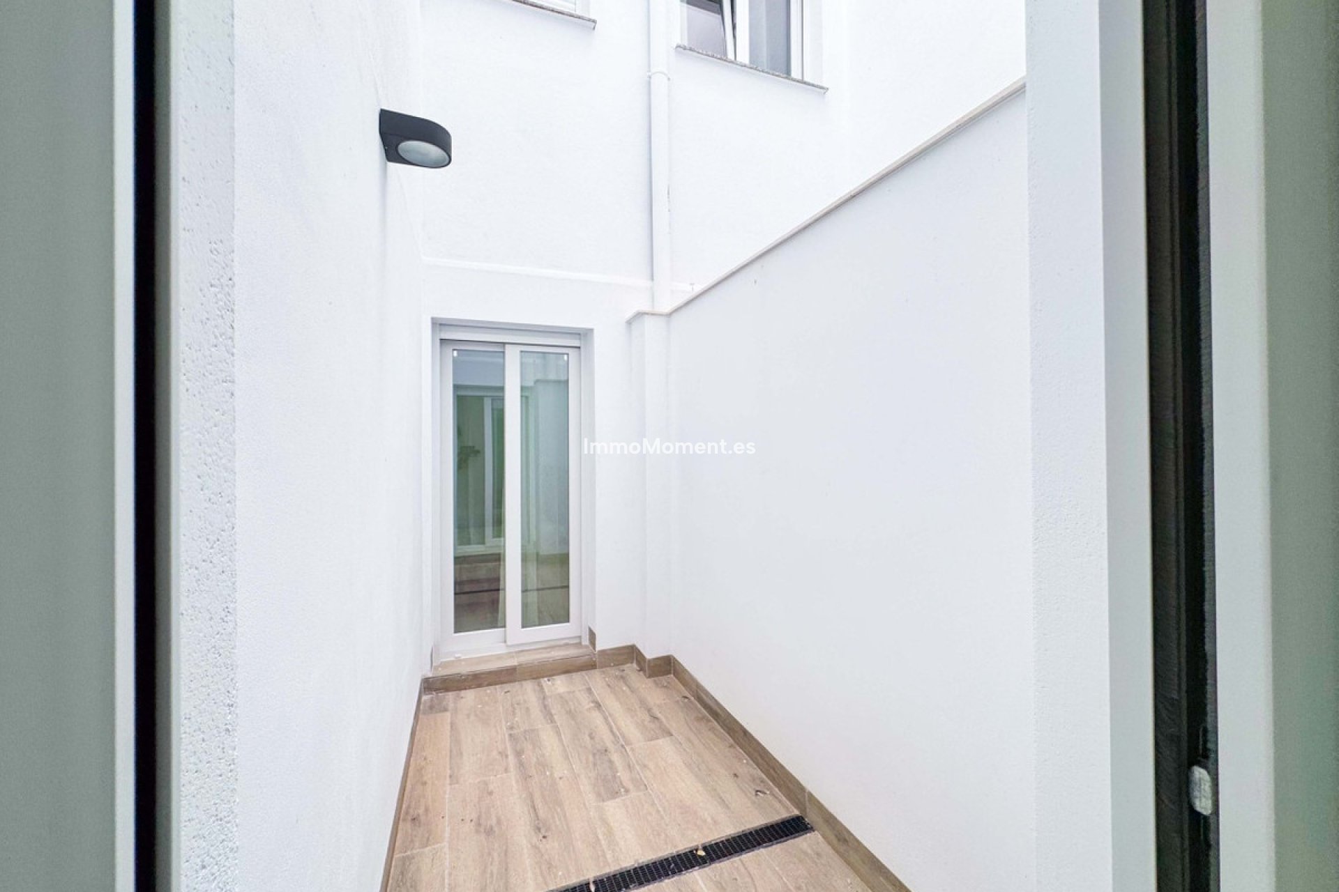 Resale - Apartment - Torrevieja - Torrevieja Centro