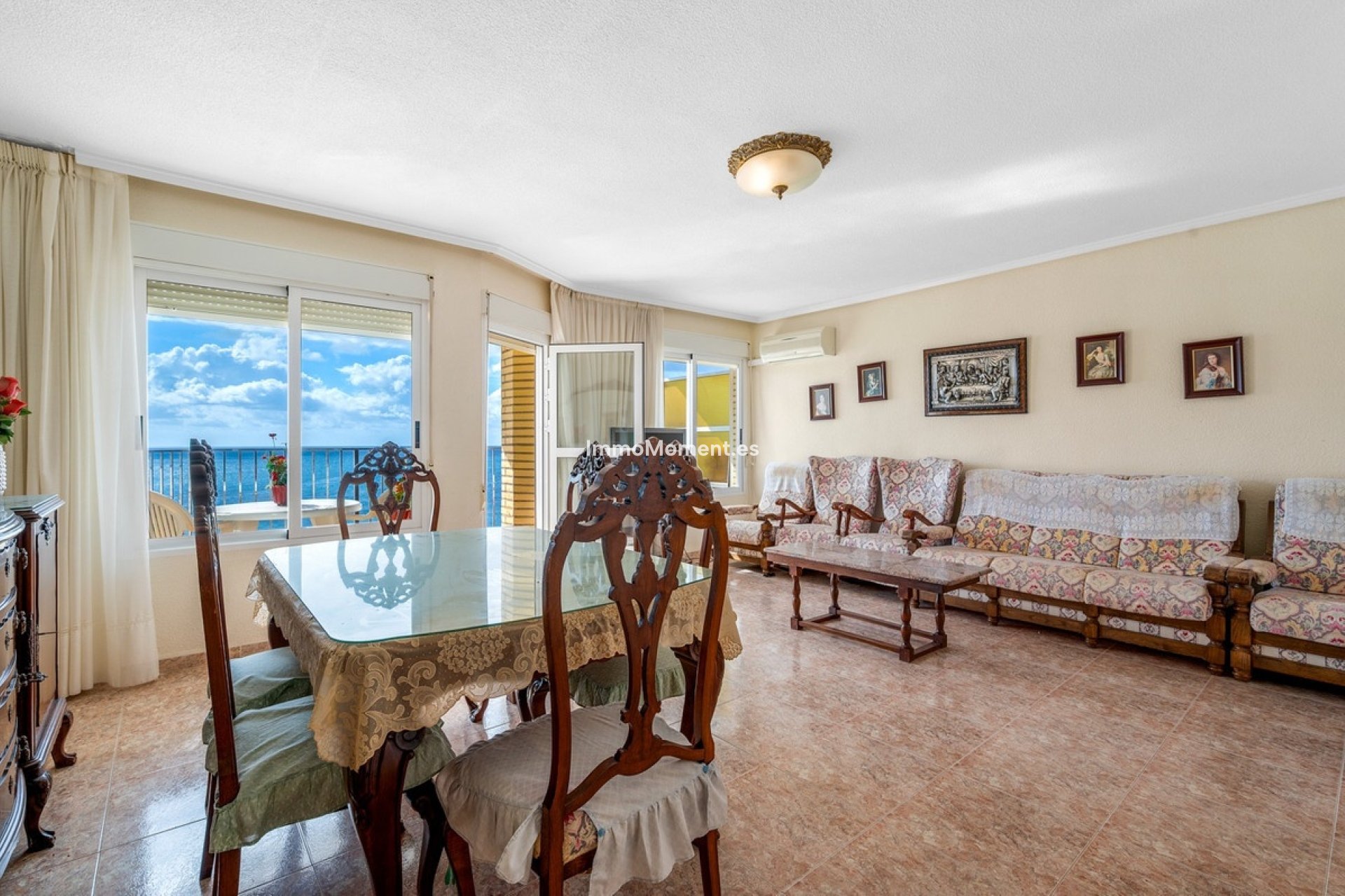 Resale - Apartment - Torrevieja - Torrevieja Centro