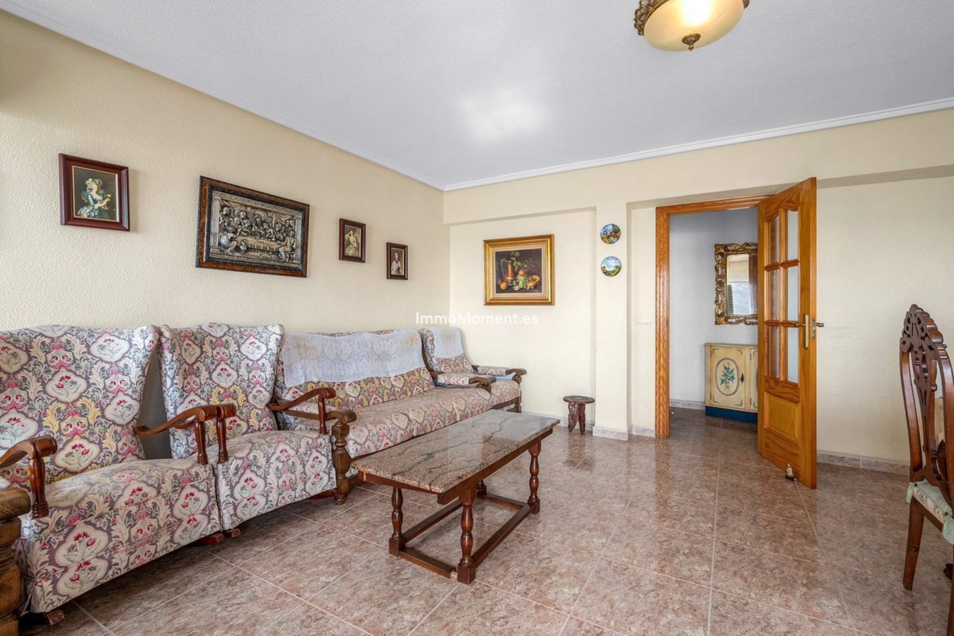 Resale - Apartment - Torrevieja - Torrevieja Centro