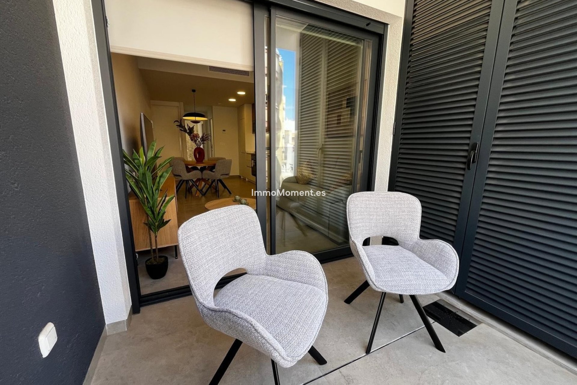 Resale - Apartment - Torrevieja - Torrevieja Centro