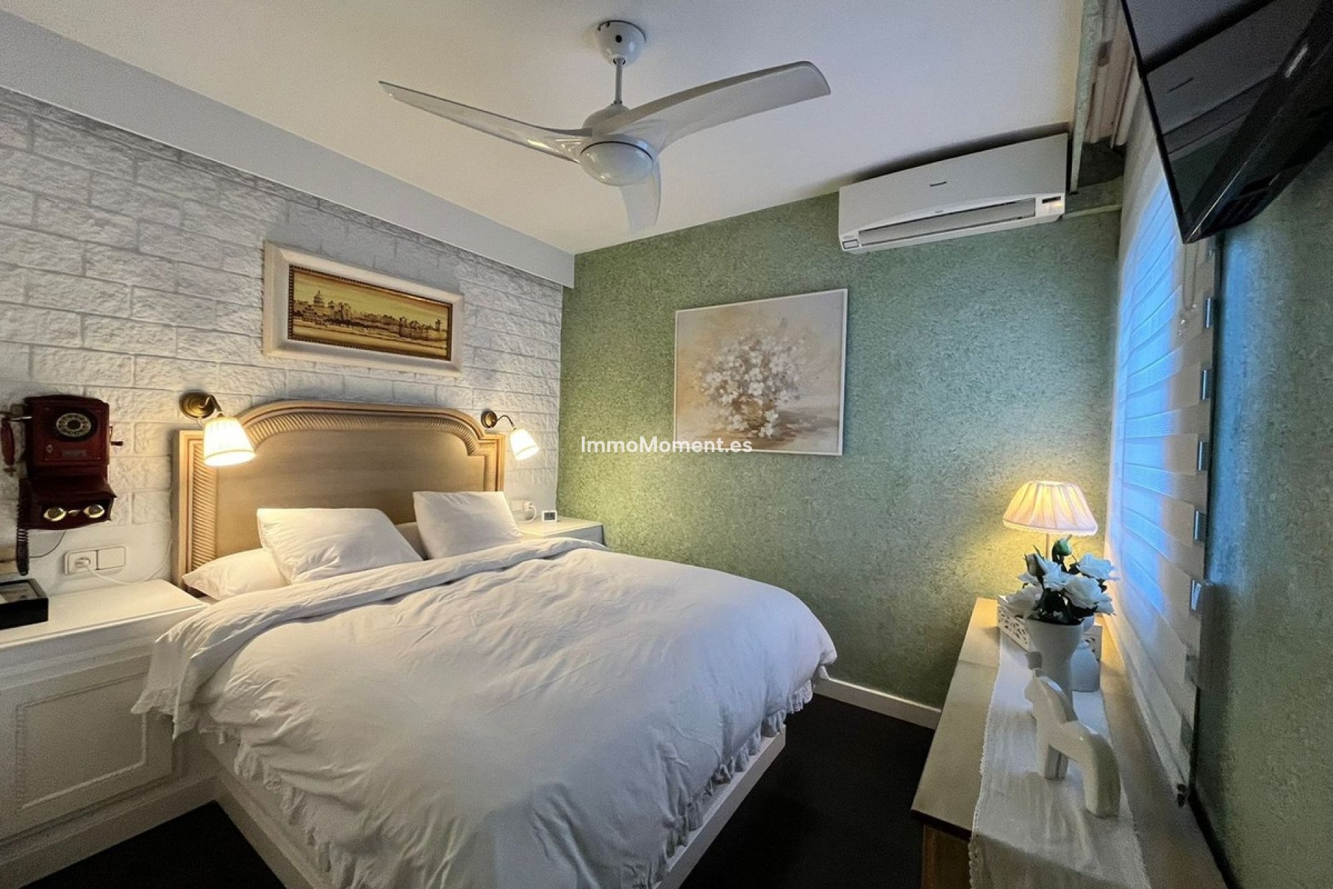 Resale - Apartment - Torrevieja - Torrevieja Centro