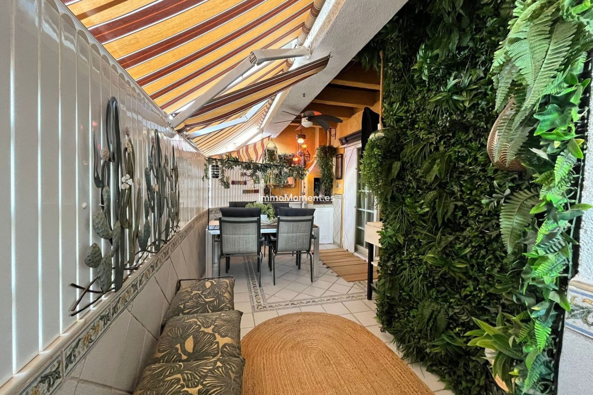 Resale - Apartment - Torrevieja - Torrevieja Centro