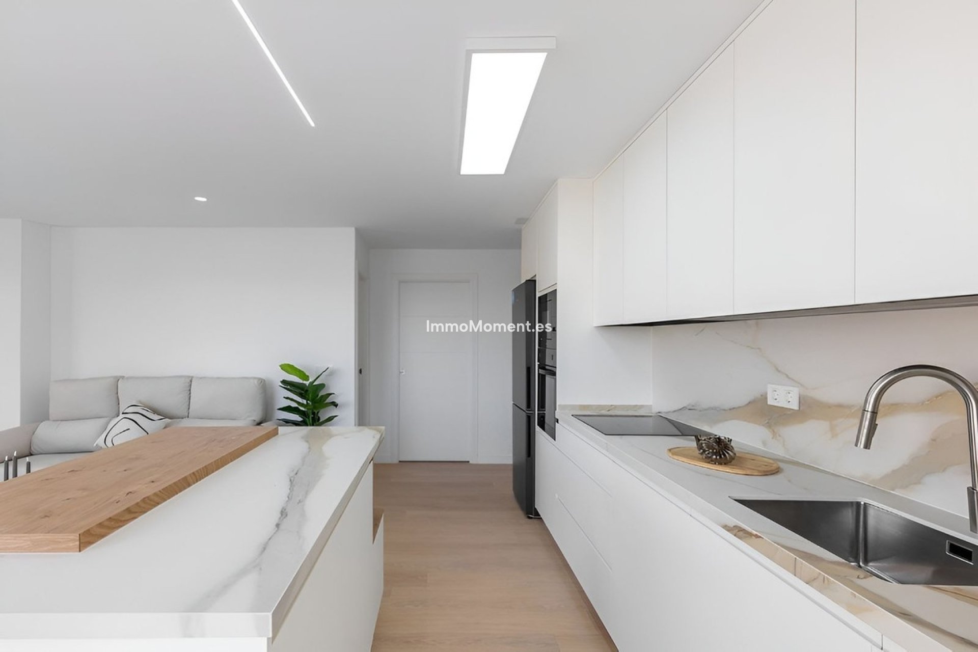 Resale - Apartment - Torrevieja - Torrevieja Centro