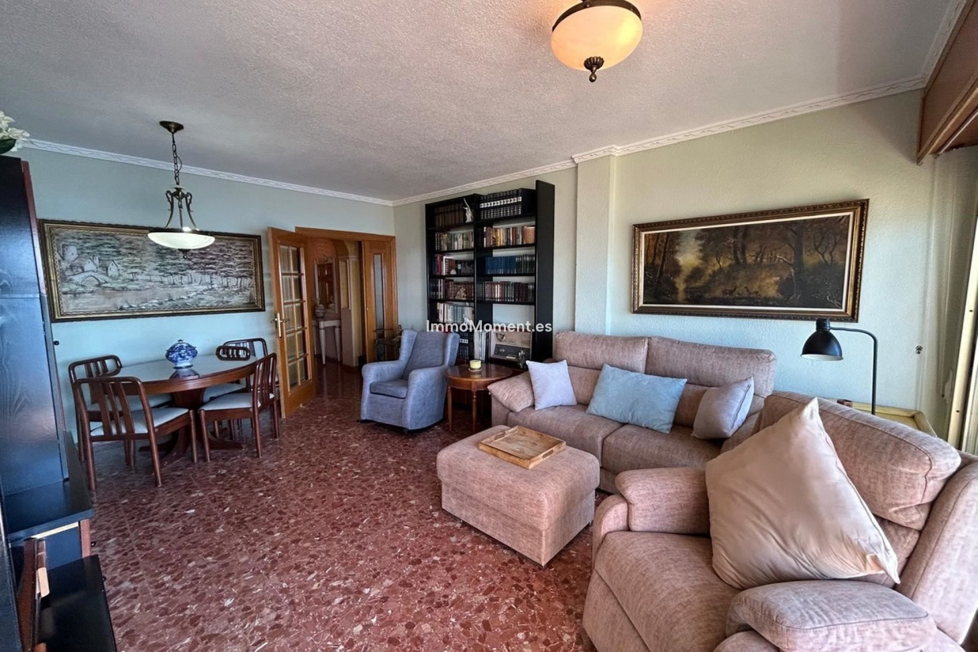 Resale - Apartment - Torrevieja - Torrevieja Centro