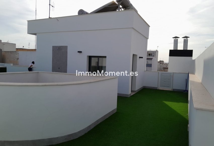 Resale - Apartment - Torrevieja - Torrevieja Centro