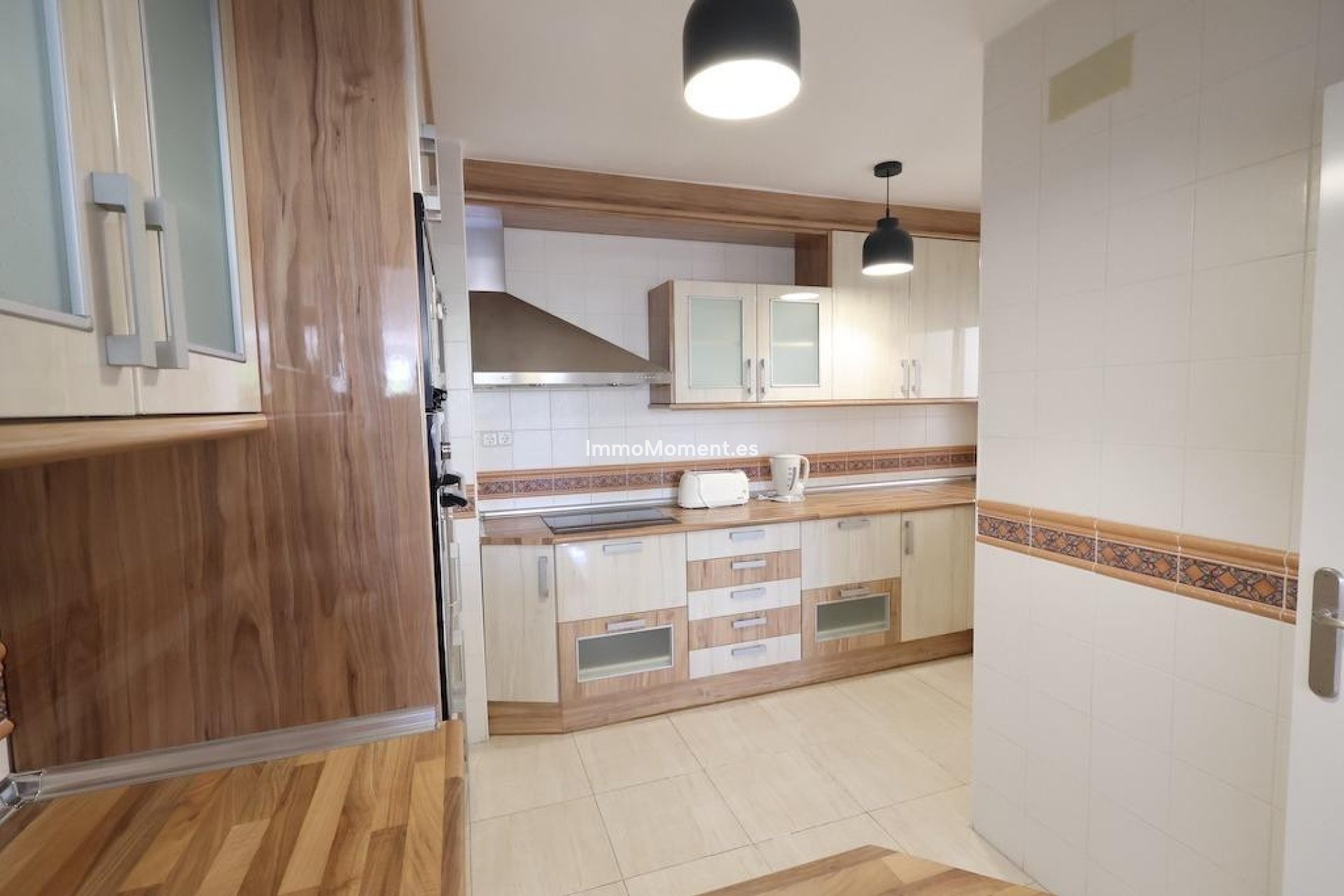 Resale - Apartment - Torrevieja - Torrevieja Centro