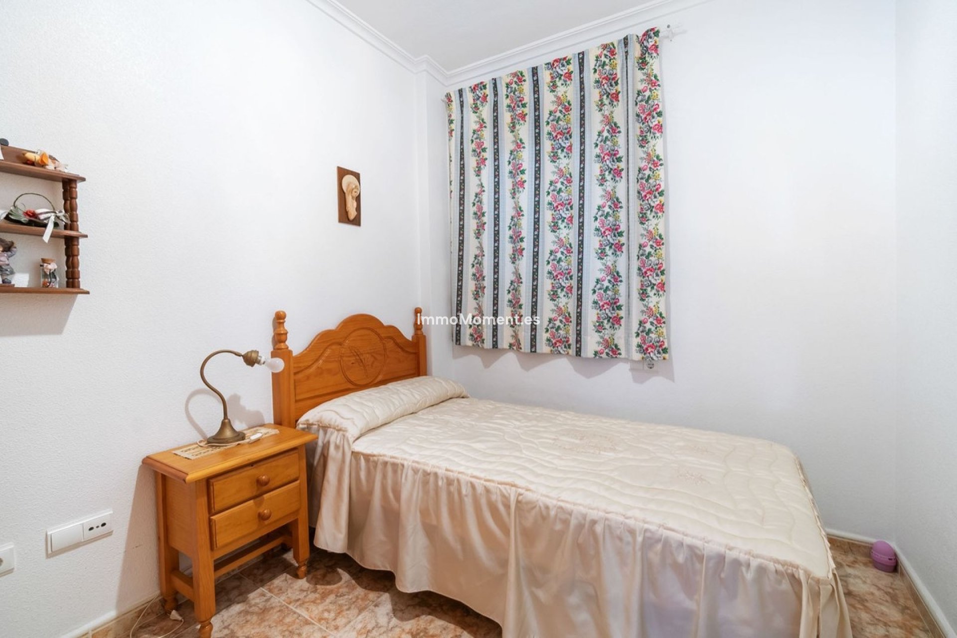 Resale - Apartment - Torrevieja - Torrevieja Centro