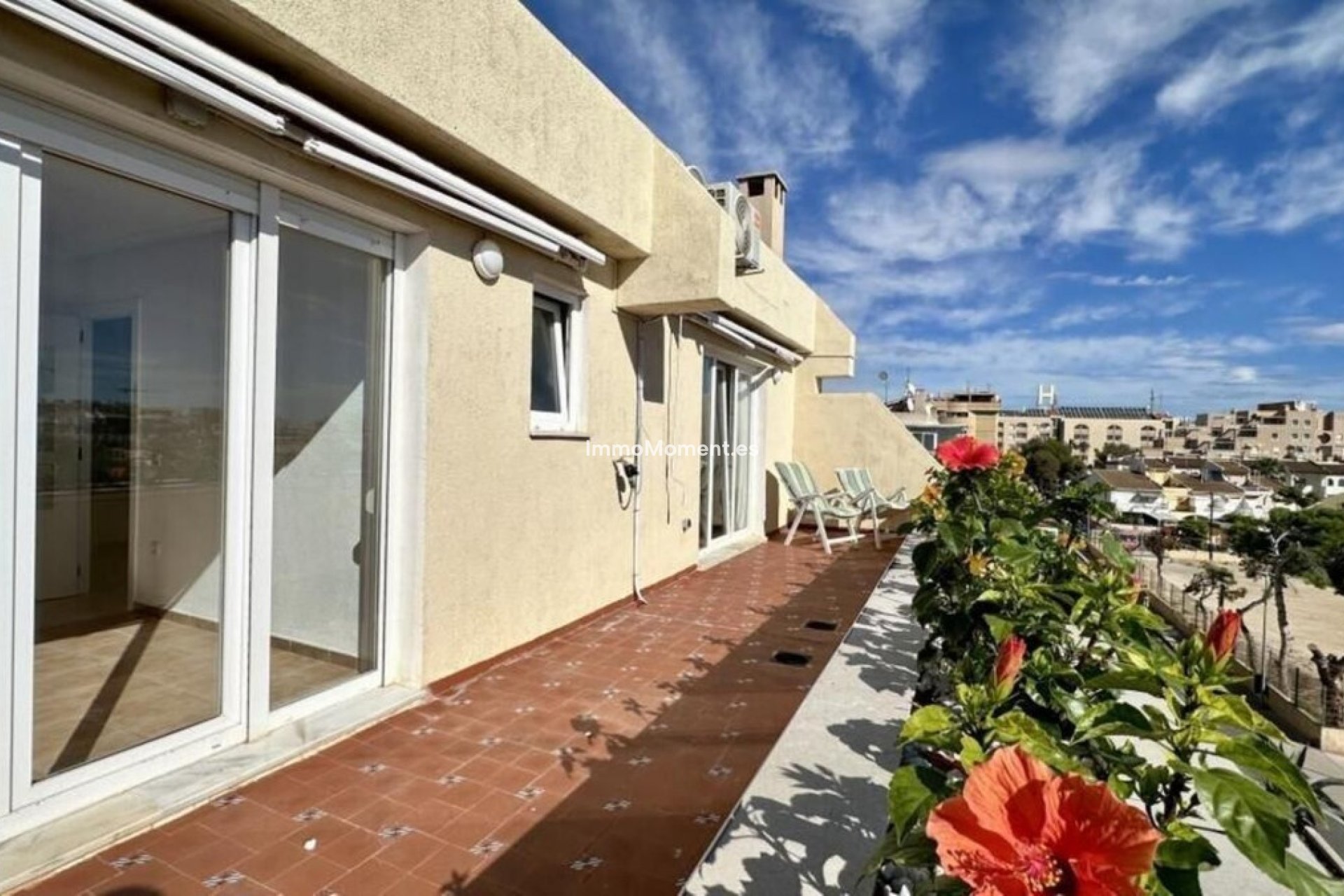 Resale - Apartment - Torrevieja - Torrevieja Centro