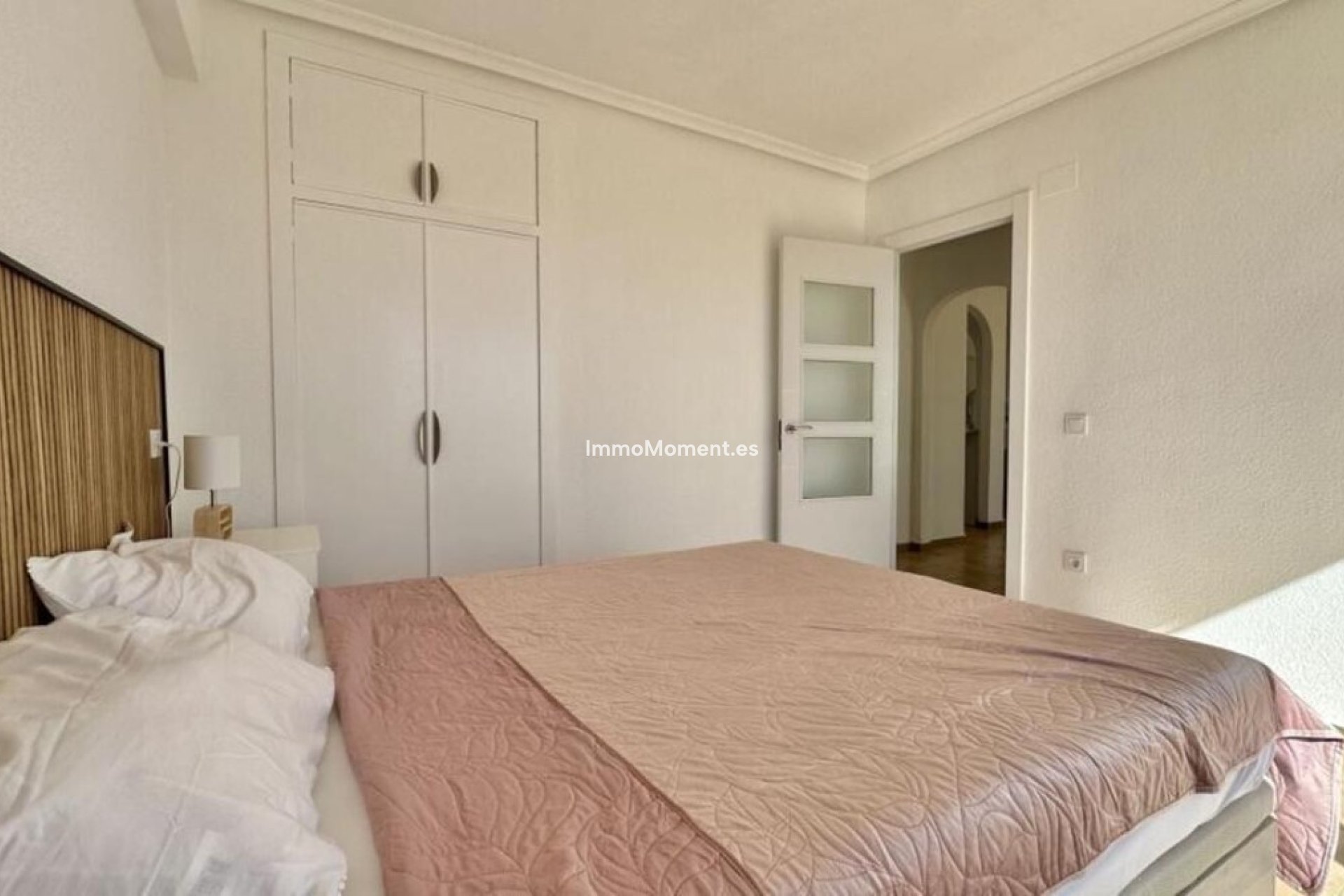 Resale - Apartment - Torrevieja - Torrevieja Centro