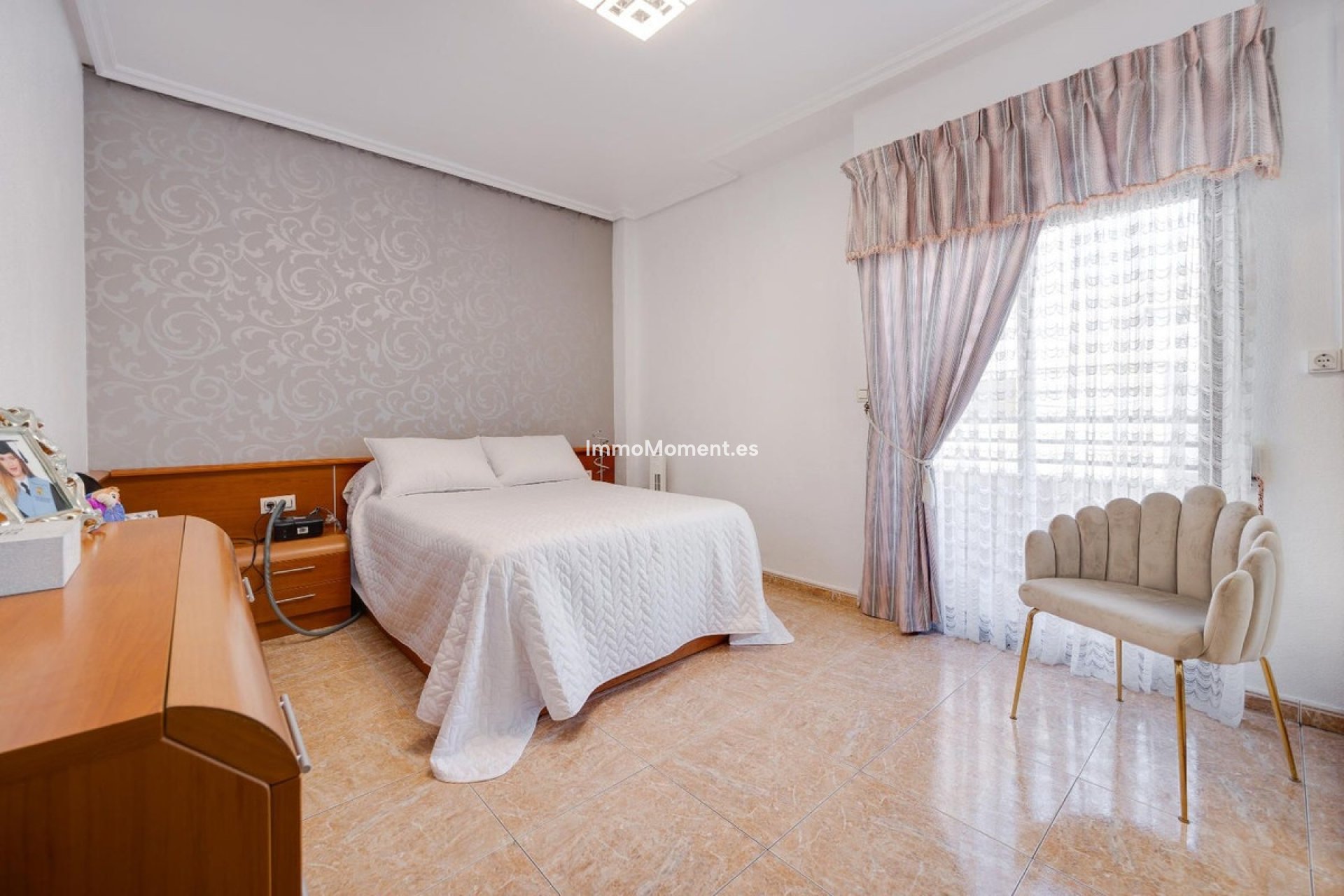 Resale - Apartment - Torrevieja - Torrevieja Centro