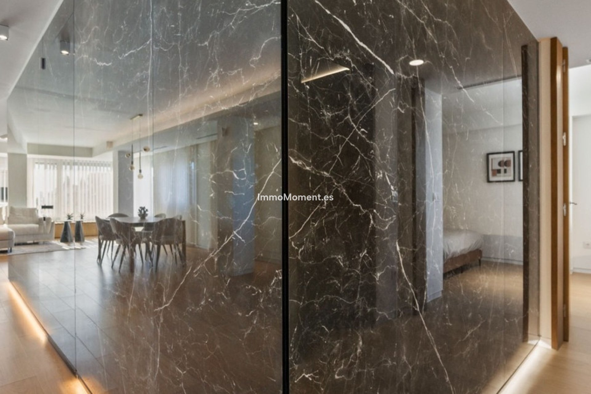 Resale - Apartment - Torrevieja - Torrevieja Centro