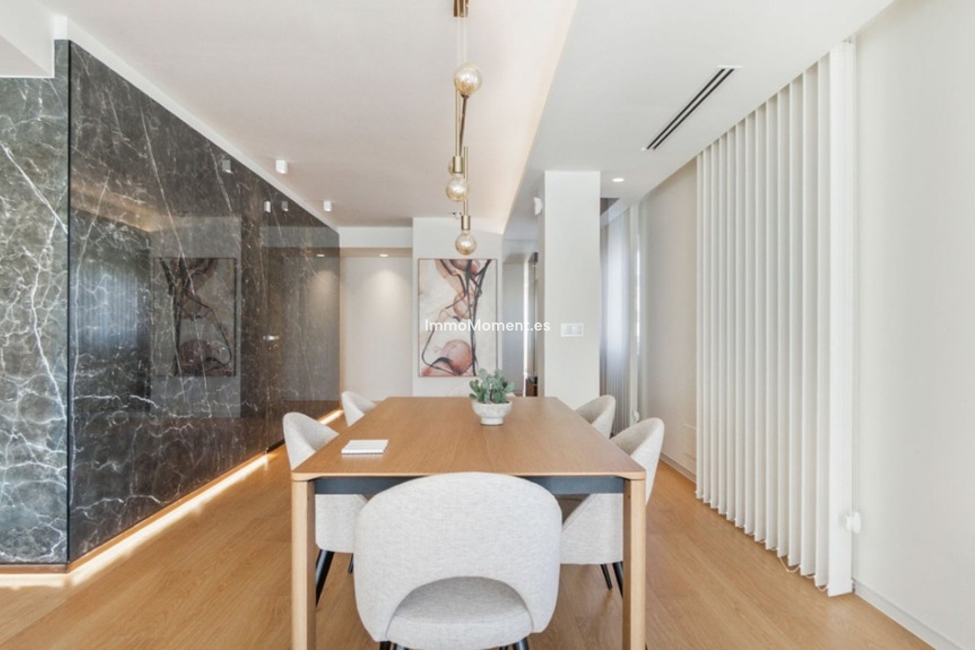 Resale - Apartment - Torrevieja - Torrevieja Centro