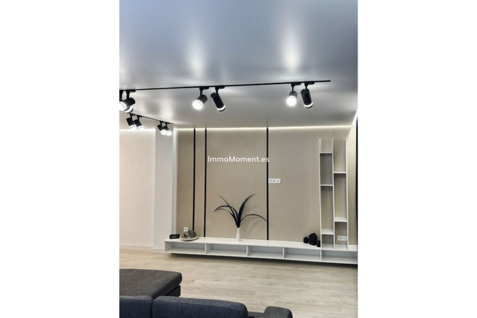 Resale - Apartment - Torrevieja - Torrevieja Centro