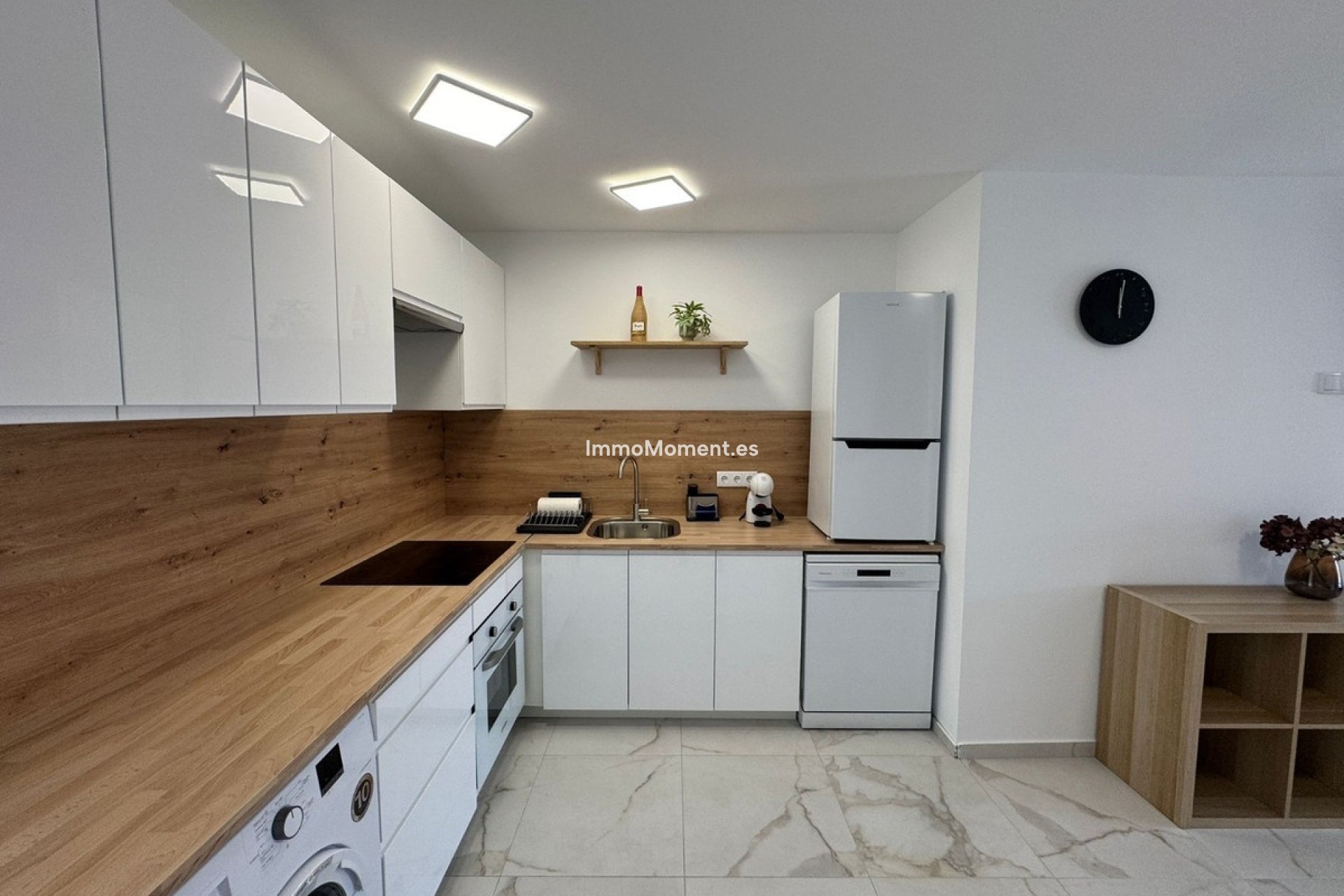 Resale - Apartment - Torrevieja - Torrevieja Centro