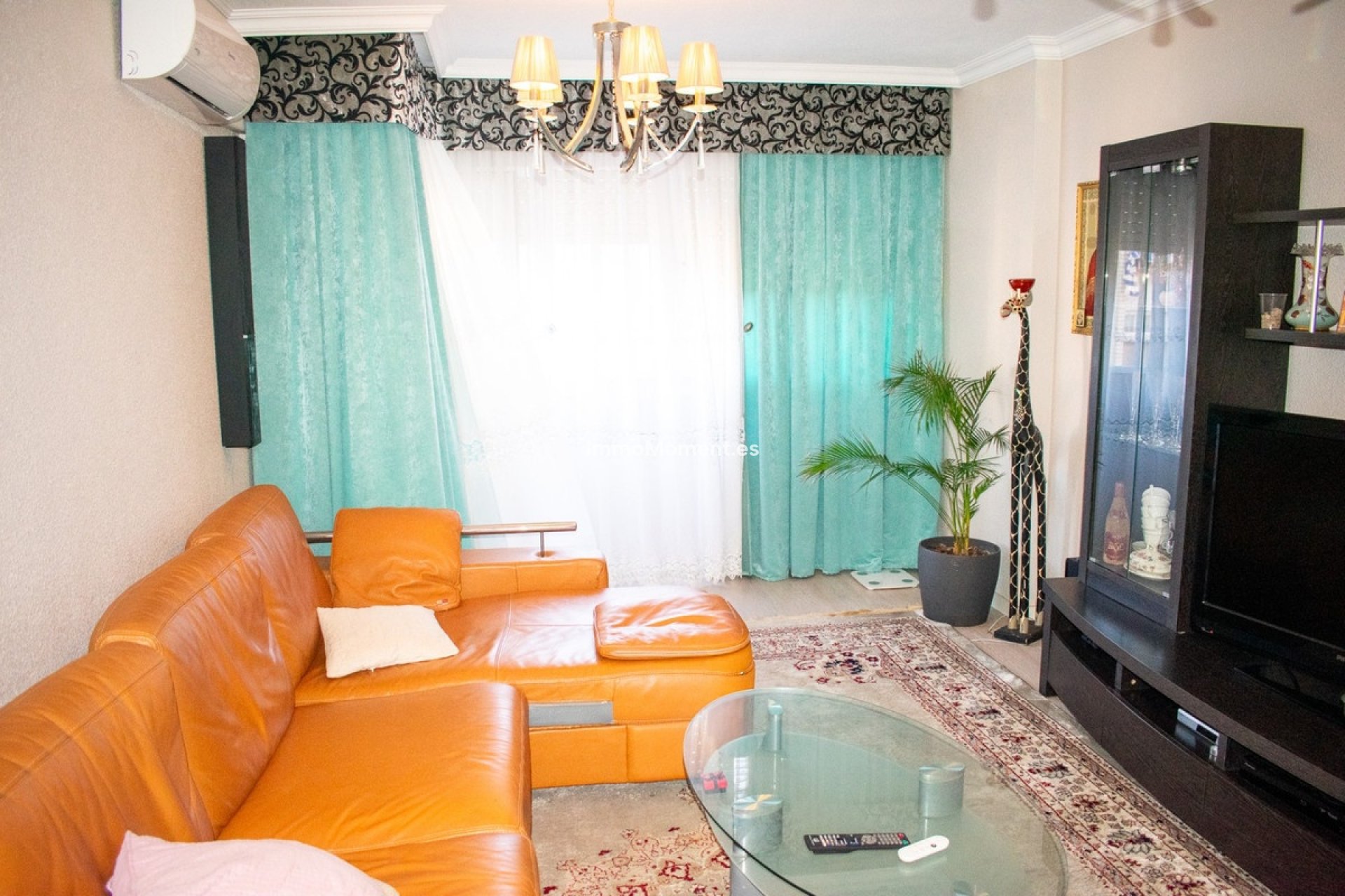 Resale - Apartment - Torrevieja - Torrevieja Centro